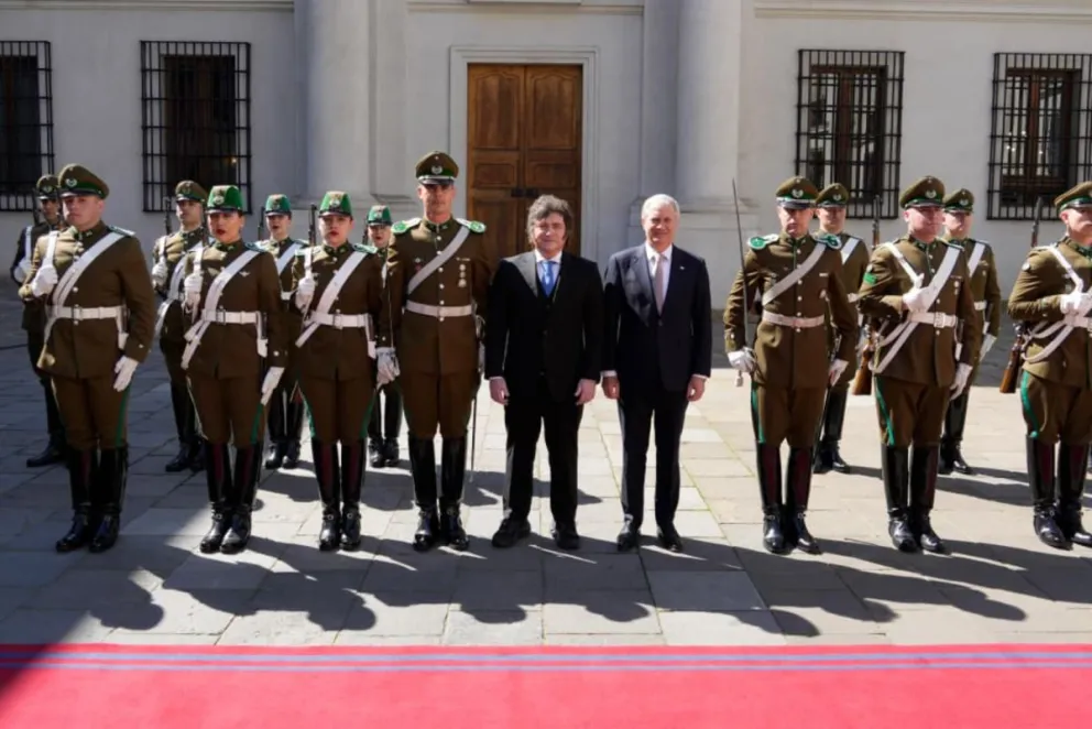 Kast respaldó la soberanía argentina sobre las Islas Malvinas previo a la cadena nacional de Milei
