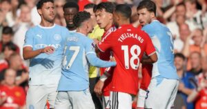 Lisandro Martínez explotó por el polémico gol de Haaland que decidió el clásico de Manchester
