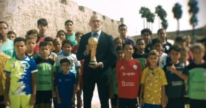 Luis de la Fuente presentó la primera lista de España tras ganar el Mundial con un fuerte gesto dedicado al enclave