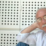 Utilice este título  Murió Eduardo Calcagno, director de Yepeto y El censor y cree en base a ese titulo original un titulo nuevo, preciso, comprensible y que no pierda relacion con el titulo original. Necesito que me devuelvas solo y nada mas que el titulo nuevo.