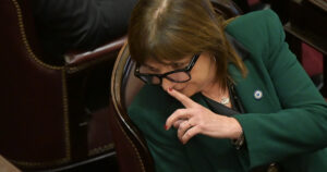 Sin acuerdo con los aliados, se cayó la sesión en el Senado y se posterga la aprobación de jueces vinculados a "Chiqui" Tapia