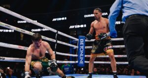 Veneno Chaves sufrió una paliza del dominicano Eridson García que lo tiró cuatro veces y lo tuvo al borde del nocaut