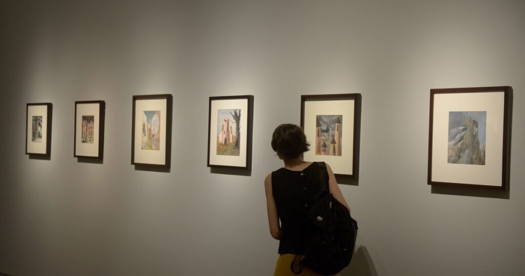 las mujeres lideran las exposiciones del último trimestre