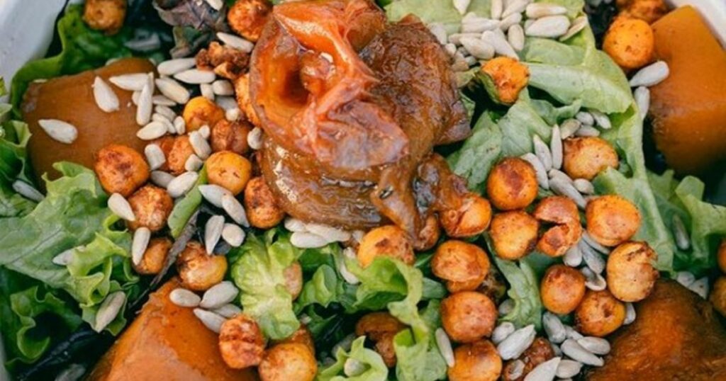 “El secreto de una gran ensalada de garbanzos está en un superalimento con numerosas propiedades”