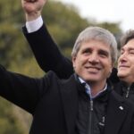 Utilice este título  La deuda pública en pesos con privados creció un 40% en nueve meses y cree en base a ese titulo original un titulo nuevo, preciso, comprensible y que no pierda relacion con el titulo original. Necesito que me devuelvas solo y nada mas que el titulo nuevo.