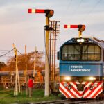Utilice este título  La privatización del Belgrano Cargas se demoraría unas semanas y pondrán a la venta los talleres y las locomotoras y cree en base a ese titulo original un titulo nuevo, preciso, comprensible y que no pierda relacion con el titulo original. Necesito que me devuelvas solo y nada mas que el titulo nuevo.