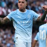 Utilice este título Liverpool vs. Manchester City, EN VIVO, por la Premier League: a qué hora juegan, formaciones y cómo ver el partido y cree en base a ese titulo original un titulo nuevo, preciso, comprensible y que no pierda relacion con el titulo original. Necesito que me devuelvas solo y nada mas que el titulo nuevo.