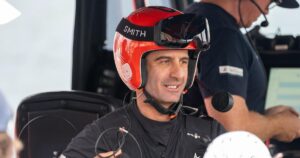 Lucas Calabrese, el argentino que cambió de bandera y llegó a la elite mundial de la náutica