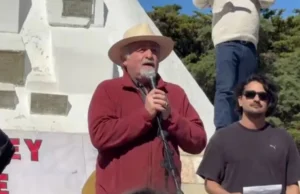 Othar llamó a defender la educación pública, criticó la falta de quórum en Diputados y apuntó al Poder Ejecutivo por "incumplir las leyes"