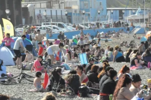 Viernes caluroso y con aire de mar para despedir el mes en Comodoro y Rada Tilly