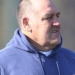 Utilice este título entrenará a los forwards en reemplazo de Andrés Bordoy, separado del staff por Contepomi y cree en base a ese titulo original un titulo nuevo, preciso, comprensible y que no pierda relacion con el titulo original. Necesito que me devuelvas solo y nada mas que el titulo nuevo.